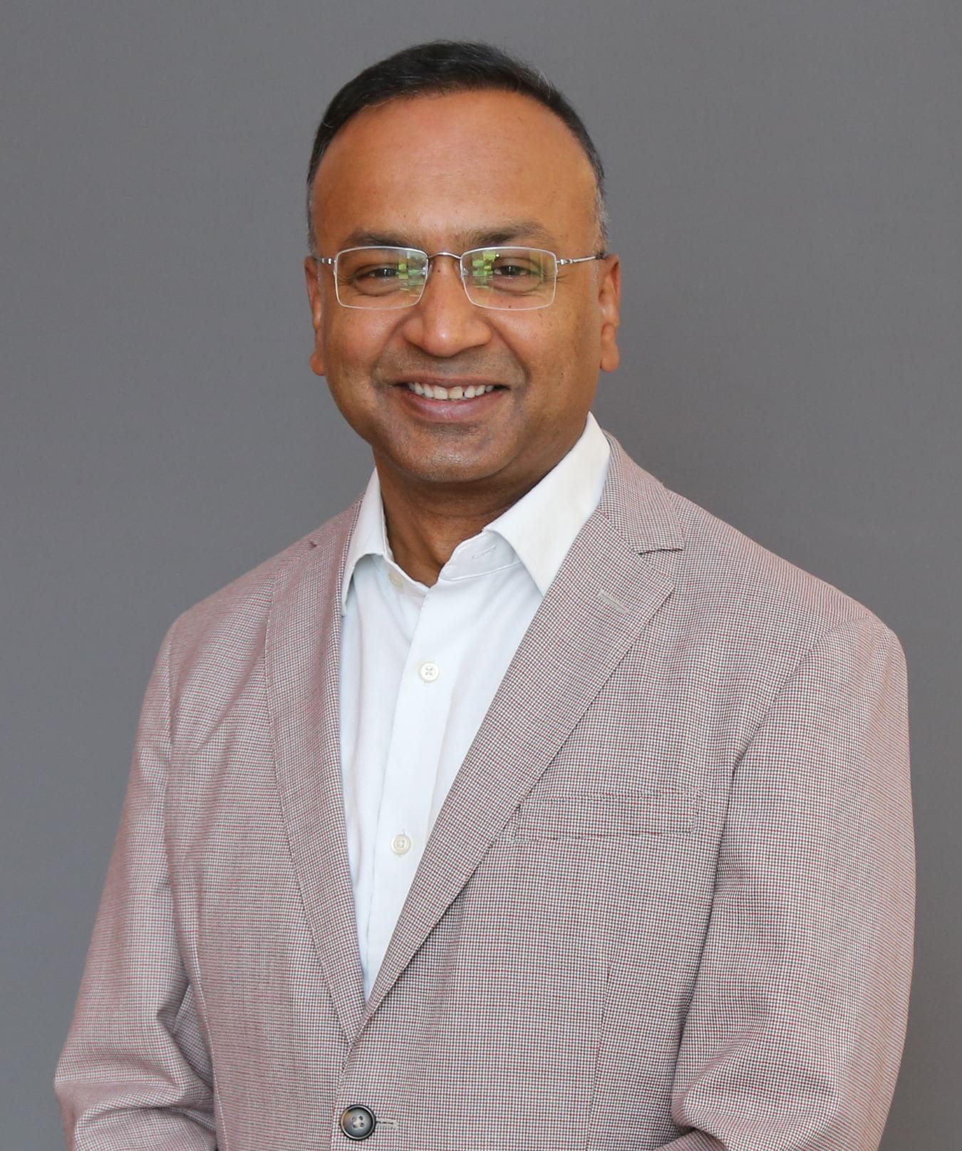 Dr. Srivastava portrait photo.